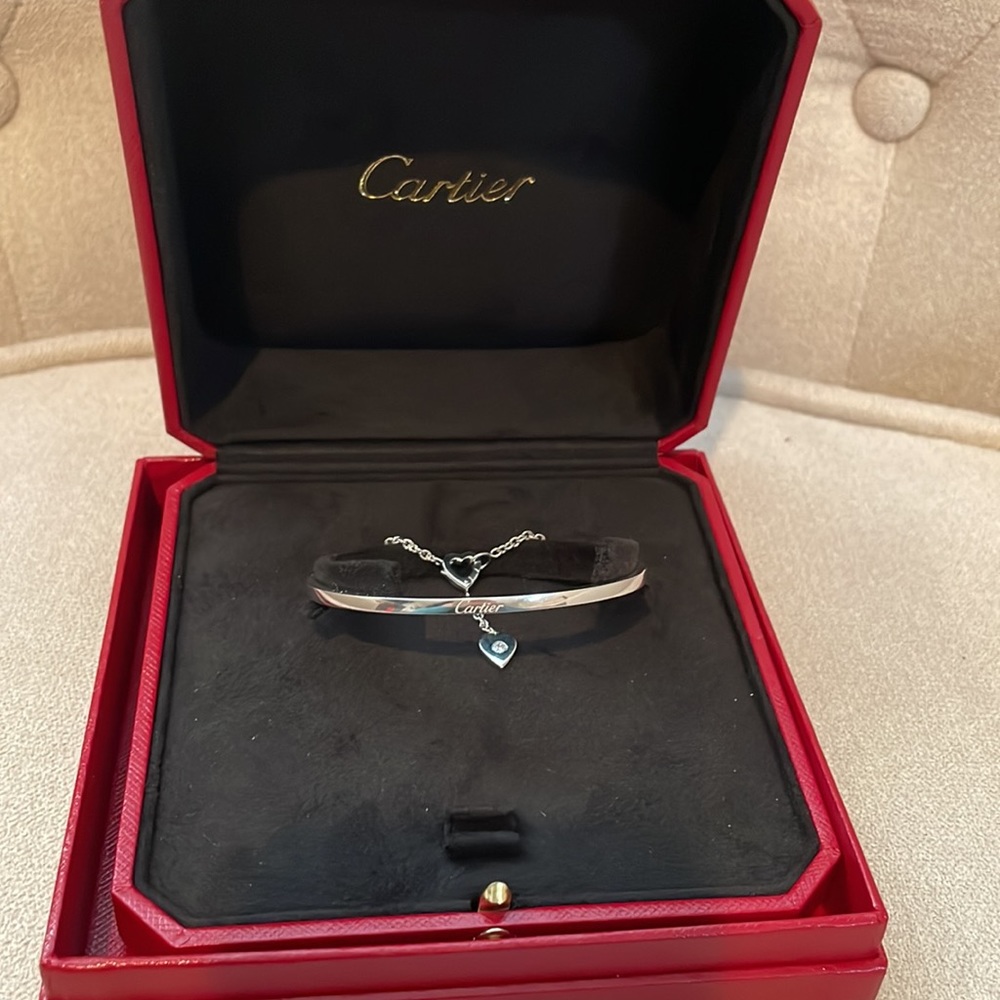 Cartier Bangle 18k white gold diamond heart